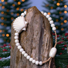 Load image into Gallery viewer, Seashell Bracelet
